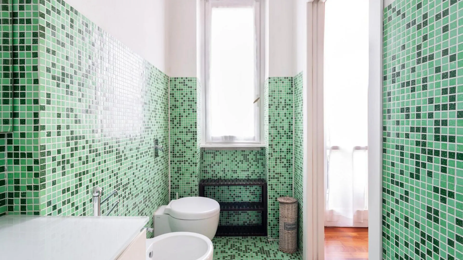 White & Beauty In Milan Center Apartment 0*,  Italy